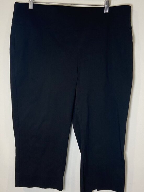 Chico's Pants - NWT Chico's Wide Leg Pull On Capri Pants Stretch Black Size 3.5 18 New